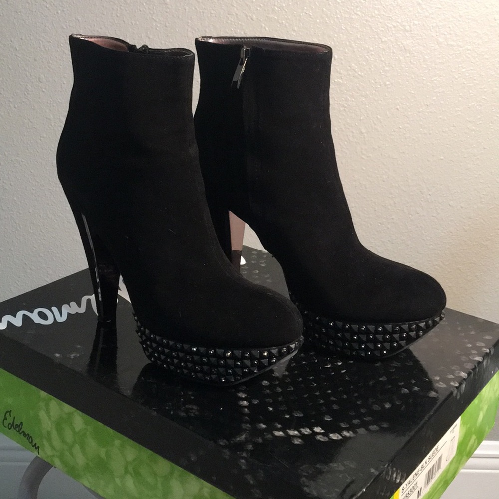 Sam Edelman Yalene Suede Ankle Boots